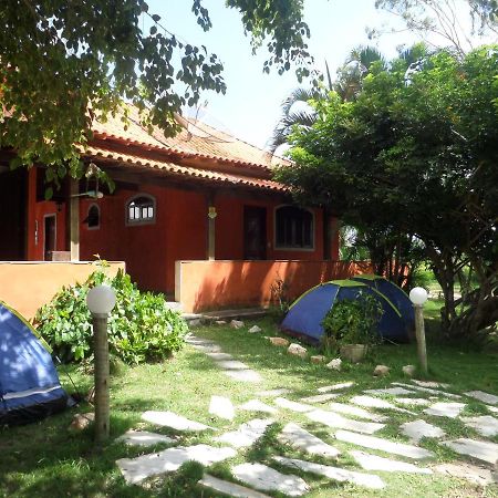 Hostel E Camping Casa Laranja Búzios Exteriör bild